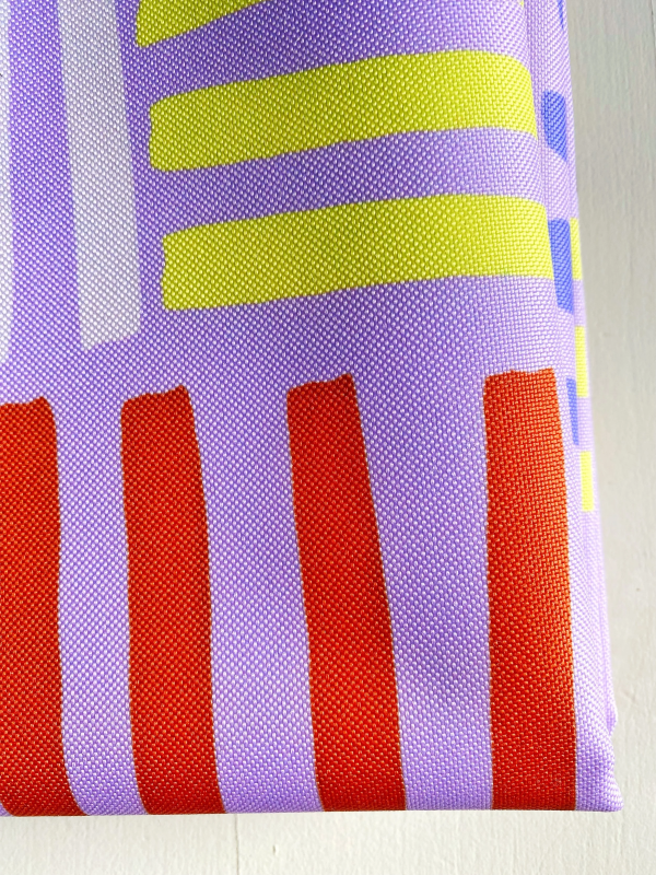 Coupon Bauhaus Mauve Tissu Imperméable 100X155 cm