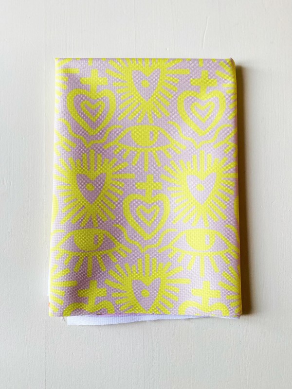 Coupon Exvoto Jaune Tissu Imperméable 100X155 cm