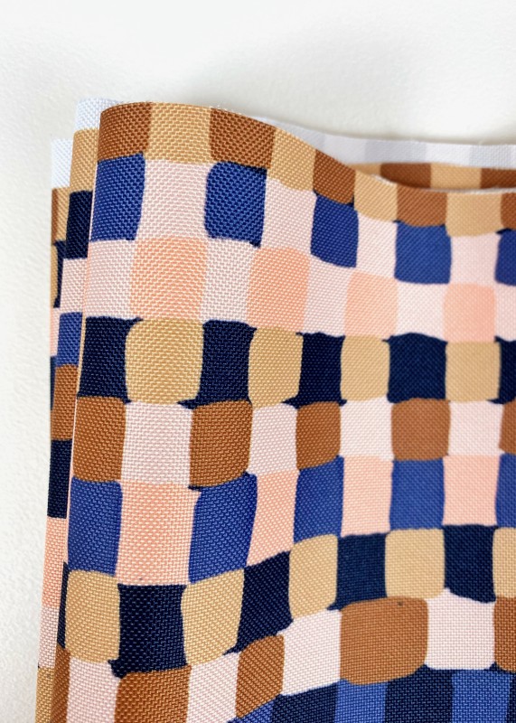 Kopie von Kopie von Coupon Squares Mauve Tissu Imperméable 50X155 cm