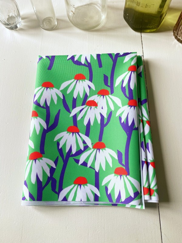 Coupon Marguerites Vert Tissu Imperméable 54X155 cm